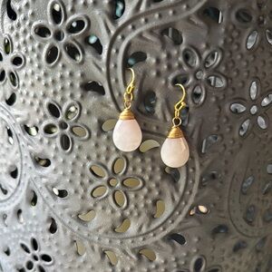 Elegant Gold and Cream Teardrop Earrings